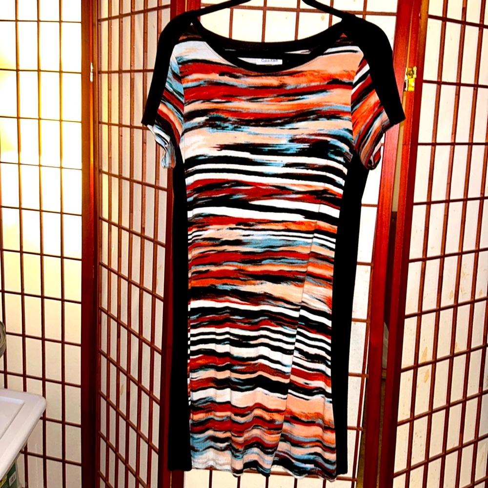 Medium springtime TShirt dress multicolored